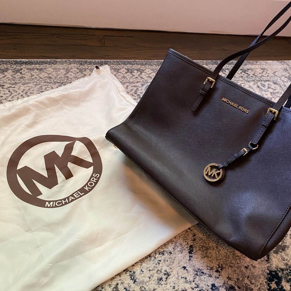 New Michael Kors Jet Set Saffiano Leather Tote